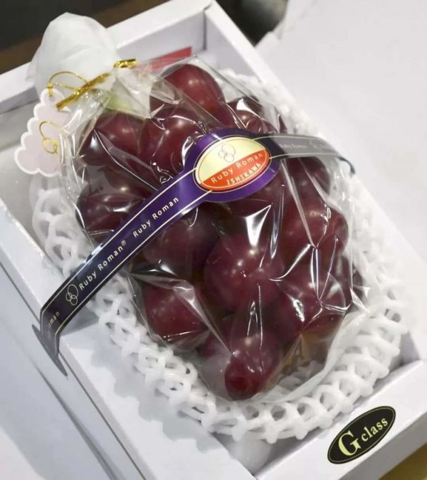 世界上最贵的葡萄诞生：浪漫红宝石一串130万日元