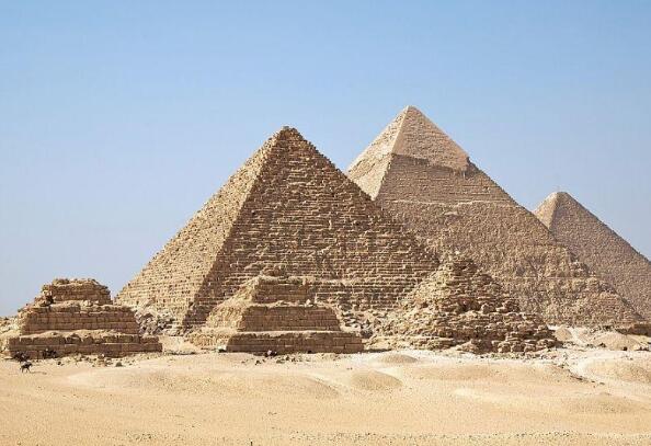 北纬30度未解之谜：金字塔及三星堆双双入榜