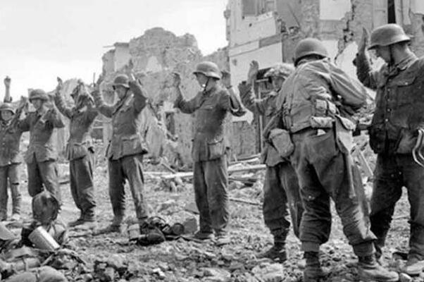意大利在二战中的爆笑史：意军吃面被俘虏