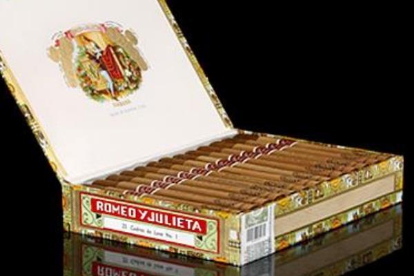 盘点十大世界最贵的烟，好彩特供烟一盒10万美元
