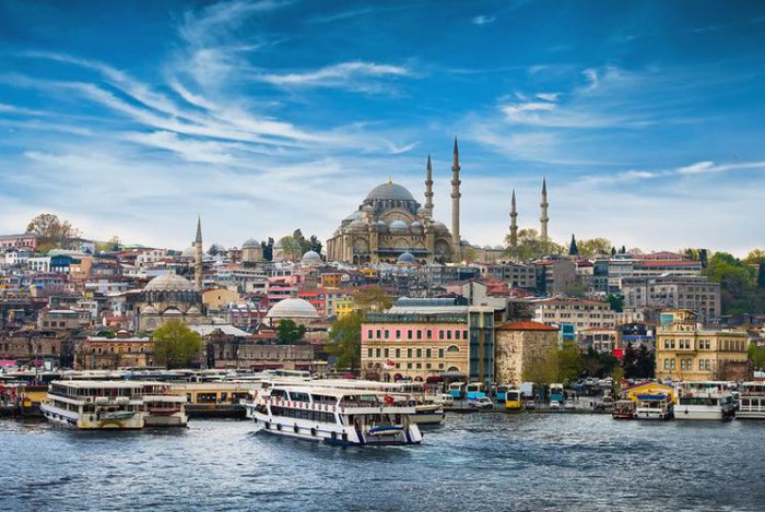 欧洲人口最多的城市十大排名，伊斯坦布尔位居第一宝座
