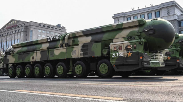 目前中国最厉害的洲际导弹：东风-41洲际导弹乃镇国神器