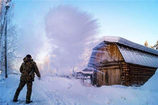 世界上最冷地方的民族，奥伊米亚康气温零下50度