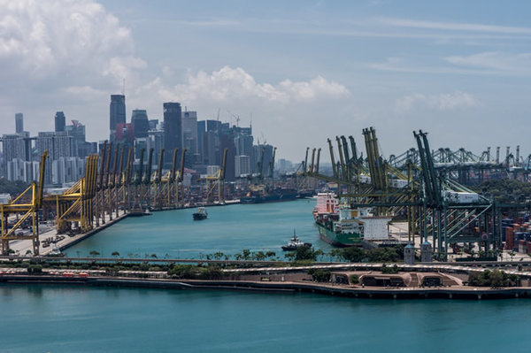世界十大港口最新排名，宁波舟山港排第一名