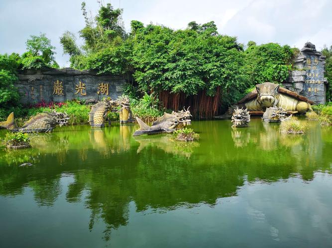 中国十大高山湖排名：泸沽湖上榜，五大连池排第一名
