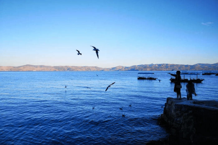中国最大的高原深水湖：抚仙湖海拔1722.5米