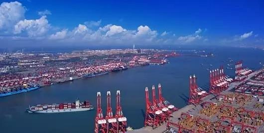 世界最繁忙的10大港口 中国港口占据了七个