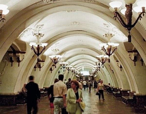 世界上十大被禁止参观的地方，莫斯科地铁2号线居第三