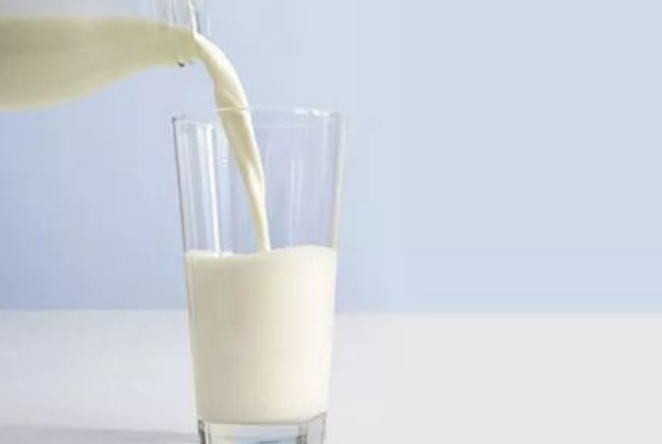 世界奶产量最高的10个国家：美国第一，中国第三