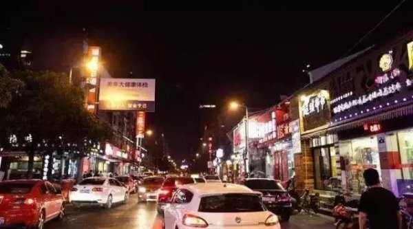 杭州有什么小吃街推荐？杭州十大美食街排行榜