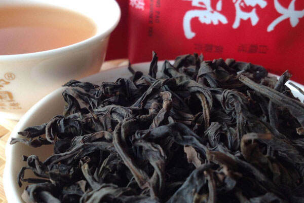 世界上最贵的茶叶，大红袍1公斤达1040万元